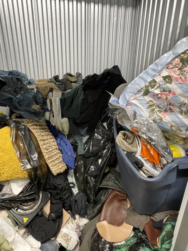 Storage Unit Auction in Elizabeth, NJ at Safeguard Self Storage